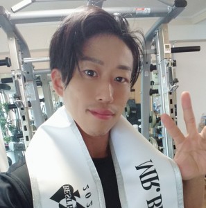 20-11-04-03-52-45-339_deco